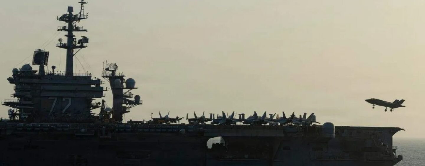Le désespoir à bord de l'USS Abraham Lincoln révèle la fraude meurtrière du machisme de Pete Hegseth.