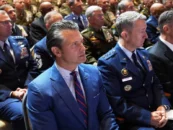 Les hauts commandants ont demandé à Hegseth de ne pas supprimer le programme de protection des civils, selon un sondage. Il l'a fait quand même.