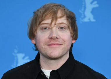 Après avoir déclaré qu'il soutenait les personnes trans, Rupert Grint rejoint la pièce Harry Potter