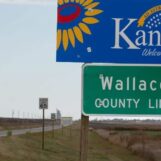 La loi du Kansas a annulé son permis parce qu'elle est transgenre. Le chaos de l’État l’a aidée à le reconquérir