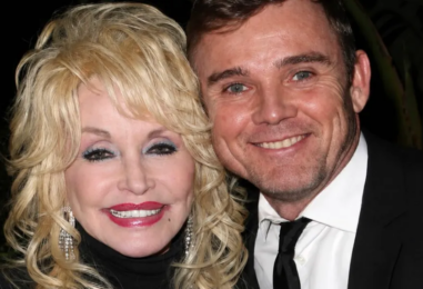 L'acteur Ricky Schroder traîné pour un hommage anti-trans à Dolly Parton
