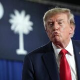 Trump veut du crédit pour les rénovations du Kennedy Center qui n'ont pas eu lieu. Un juge ne l'achète pas