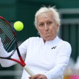 Martina Navratilova défend la théorie du complot selon laquelle la WNBA aurait un joueur trans secret