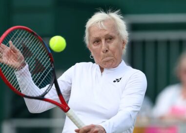 Martina Navratilova défend la théorie du complot selon laquelle la WNBA aurait un joueur trans secret