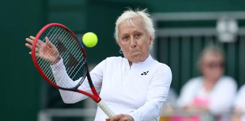 Martina Navratilova défend la théorie du complot selon laquelle la WNBA aurait un joueur trans secret