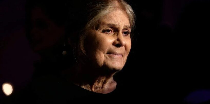 Gloria Steinem, pionnière féministe qui a défendu l'égalité LGBTQ+, est décédée à 92 ans