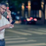 Tout le monde aime prétendre que Grindr échoue lors des conventions républicaines. Mais est-ce vrai ?