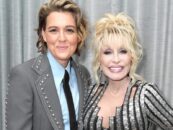 Brandi Carlile se souvient de sa première rencontre avec Dolly Parton il y a 10 ans lors du « Dolly Day »