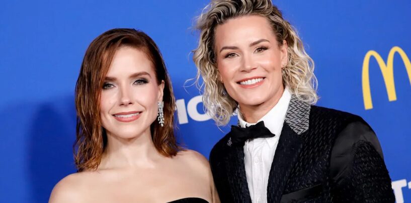 Sophia Bush révèle qu'elle a épousé Ashlyn Harris lors d'une cérémonie secrète