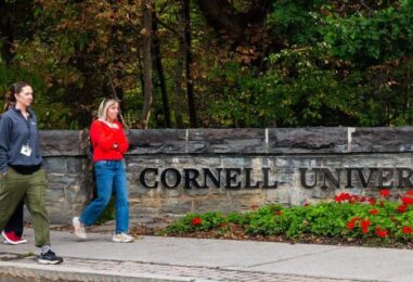 Les allégations de Cornell 7 sont horribles. Les questions sur la responsabilité sont exaspérantes