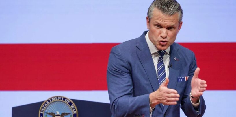 Le macho Pete Hegseth transforme le discours sur « l'état de la force » en un spectacle d'insultes et d'auto-félicitation