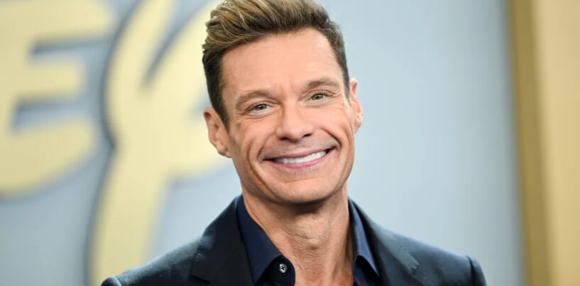 Ryan Seacrest fait vibrer ses abdominaux en pack de six dans une nouvelle photo sexy torse nu