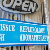 Le juge rejette le procès intenté par un employé du spa qui avait refusé de faire visiter une femme trans pour des raisons « chrétiennes »