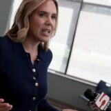 Après que Trump ait qualifié Annie Andrews d'insulte anti-trans, le démocrate qualifie désormais les femmes trans d'« hommes biologiques »