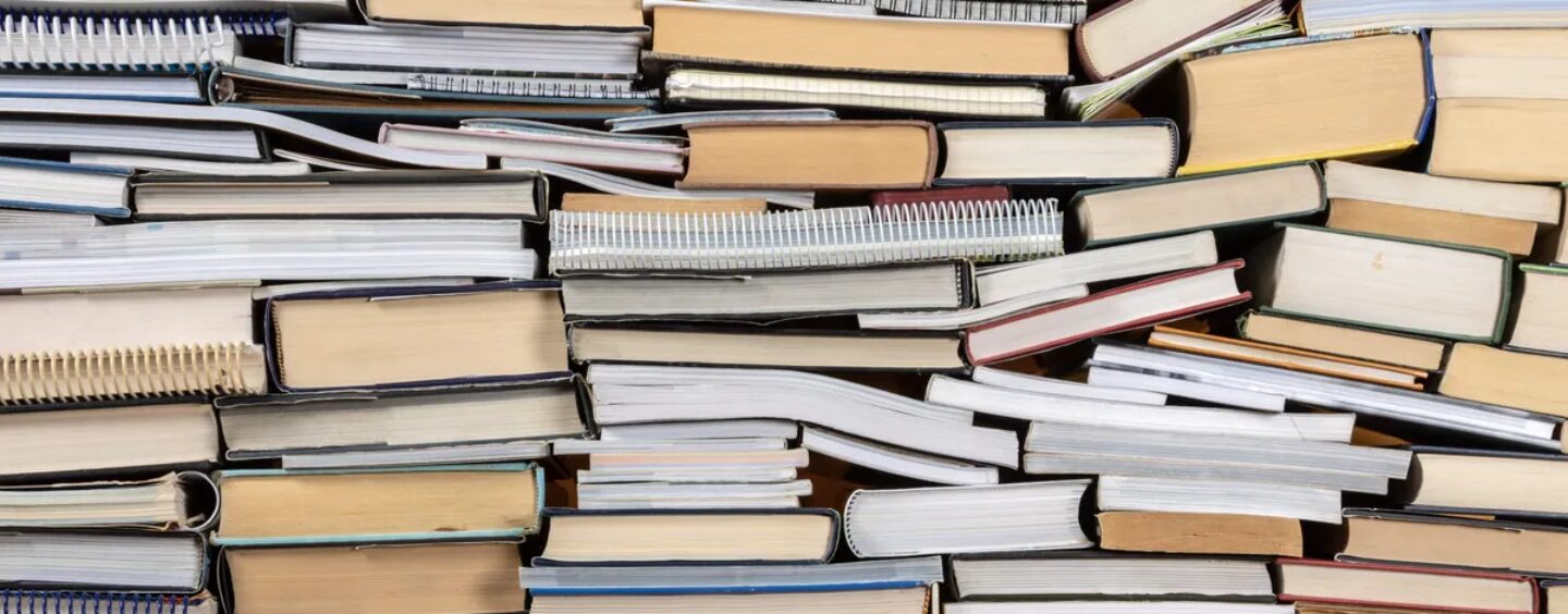 Les écoles publiques ont interdit un nombre record de 12 000 livres cette année. La plupart étaient au Texas et en Floride