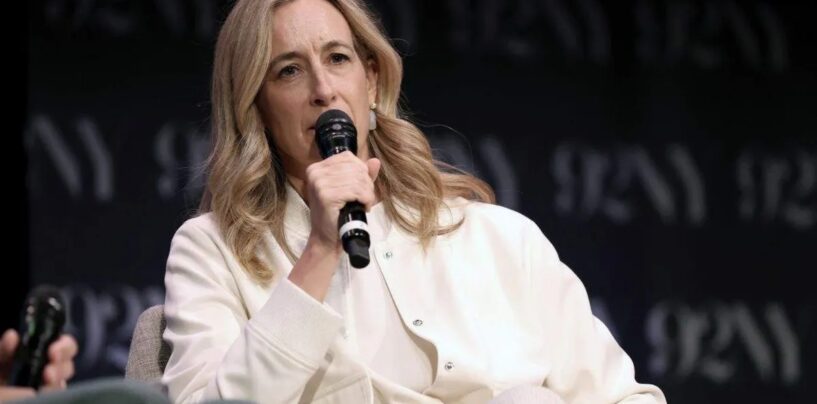Les nouvelles coupes de Medicaid dans les soins aux personnes trans de Trump poussent les familles pauvres à demander aux gouverneurs des États bleus : où est le plan ?