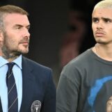 Le fils de David Beckham, Roméo, transpire dans la bande-annonce d'un nouveau film gay