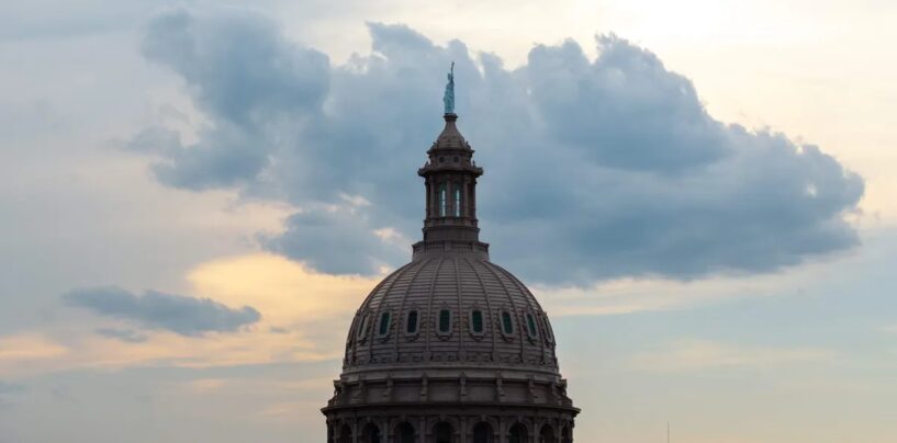 Un groupe de défense des droits des trans du Texas affirme que la campagne d'usurpation d'identité par SMS a déclenché la haine
