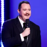 Alors que le Trumpisme décline, SNL prend la misogynie et l’homophobie pour de la comédie