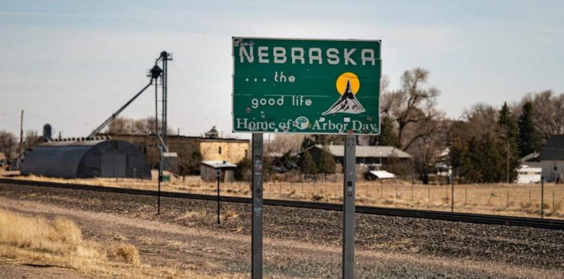 Un tribunal du Nebraska décide que les électeurs peuvent décider d'inscrire ou non une interdiction des sports anti-trans dans la constitution de l'État