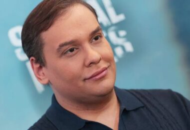 George Santos veut remplacer l'attaché de presse licencié de Trump. Il a l'expérience des mensonges