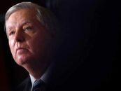 Lindsey Graham s'est opposée aux droits LGBTQ+. Trois hommes disent qu'il les a payés pour du sexe