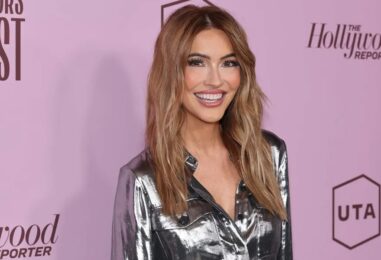 Les avocats de Chrishell Stause surveilleront Selling Sunset pour elle : « Ne me diffamez pas, je vais vous poursuivre en justice »